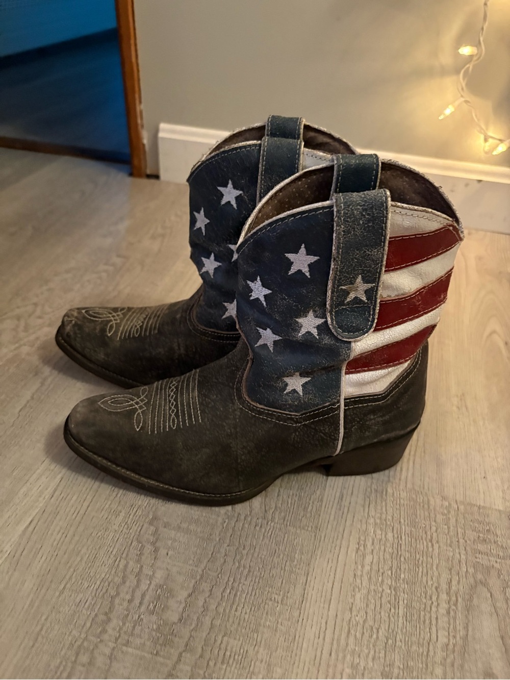Roper women’s cowgirls ankle Boots with Red, White & Blue Flag Design